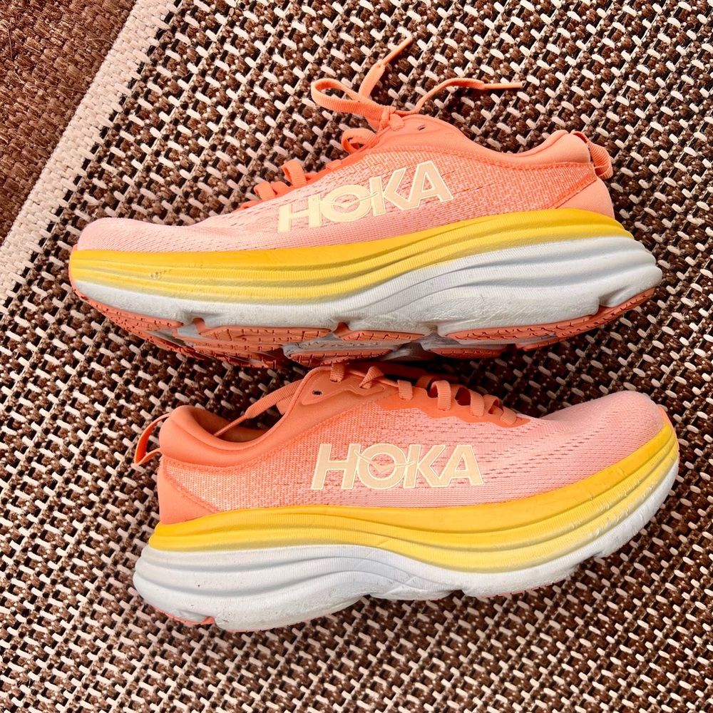 Hoka sz 7.5 “Bondi 7” womens Free People peach